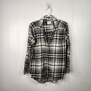 American Eagle AEO Green Plaid Boyfriend Flannel Long Sleeve Button Down Shirt
